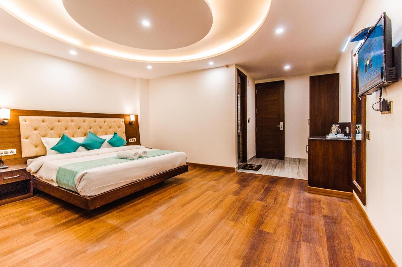 Misty Mountain Manali Hotel ภายนอก รูปภาพ