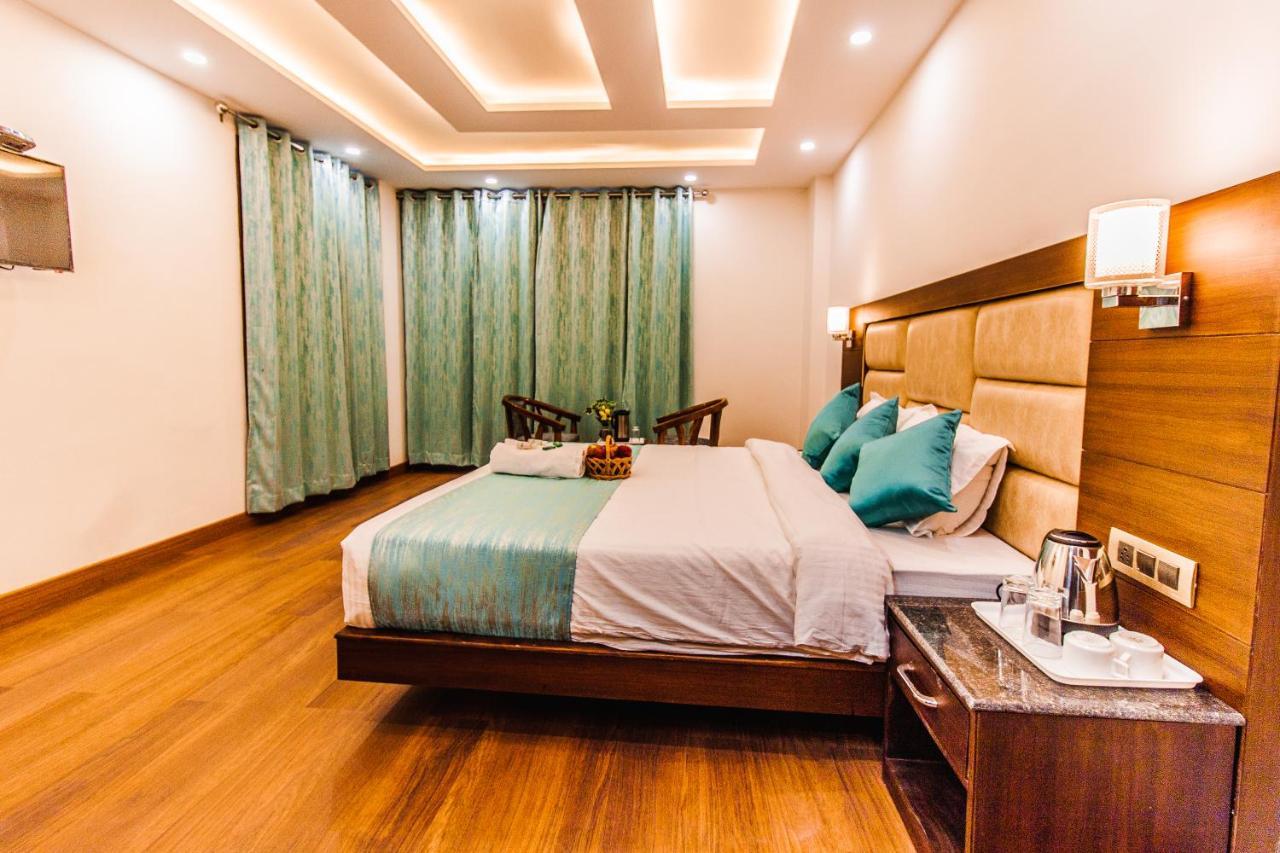 Misty Mountain Manali Hotel ภายนอก รูปภาพ