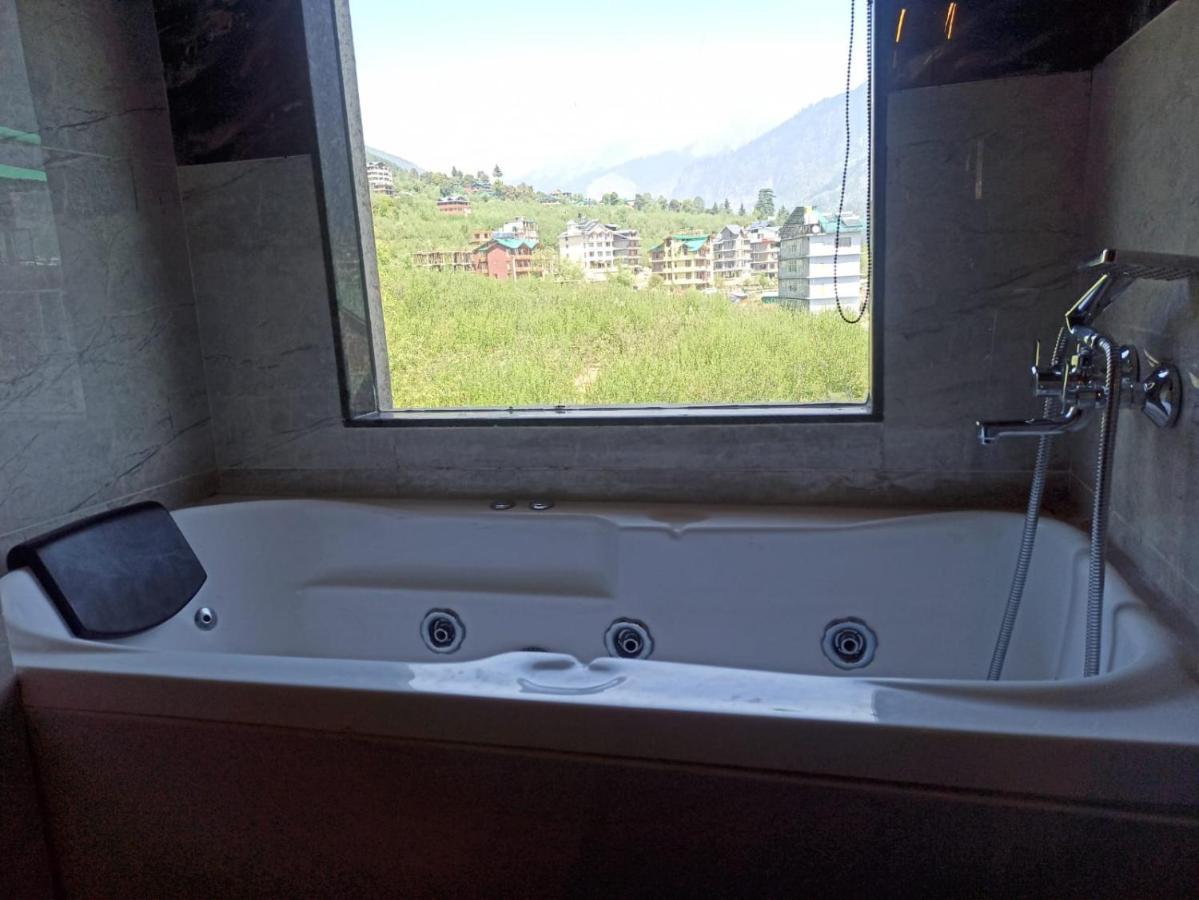 Misty Mountain Manali Hotel ภายนอก รูปภาพ